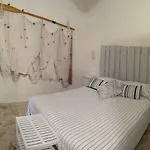 F&l House * פולינאנו א מארה