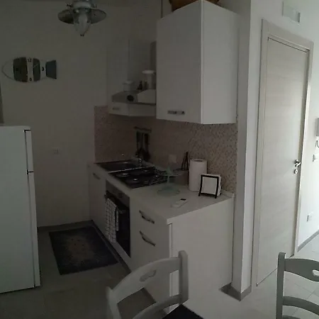 Апартаменты F&l House