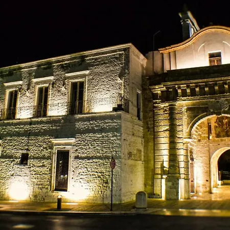 F&l House ポリニャーノ・ア・マーレ