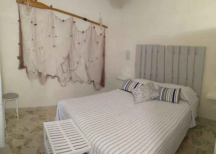 F&l House * بولينيانو آ ماري